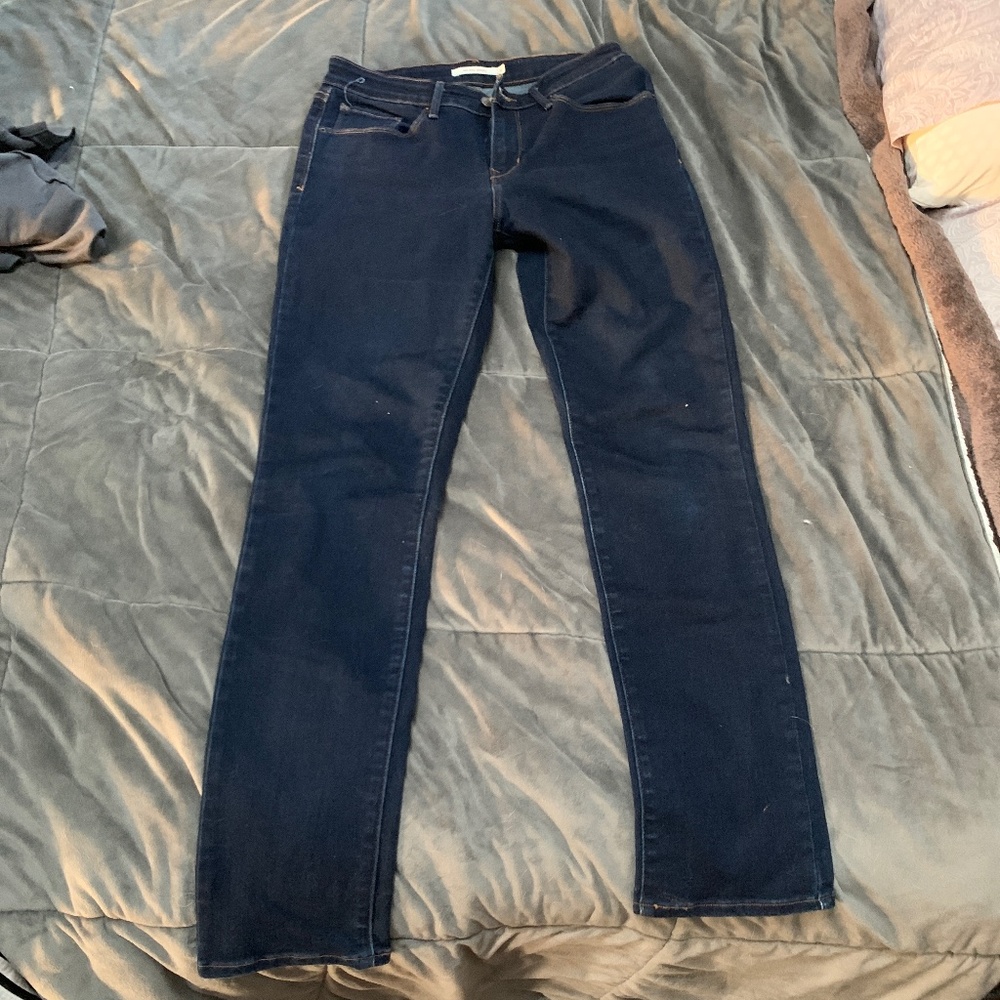 Levis Midrise Skinny jeans